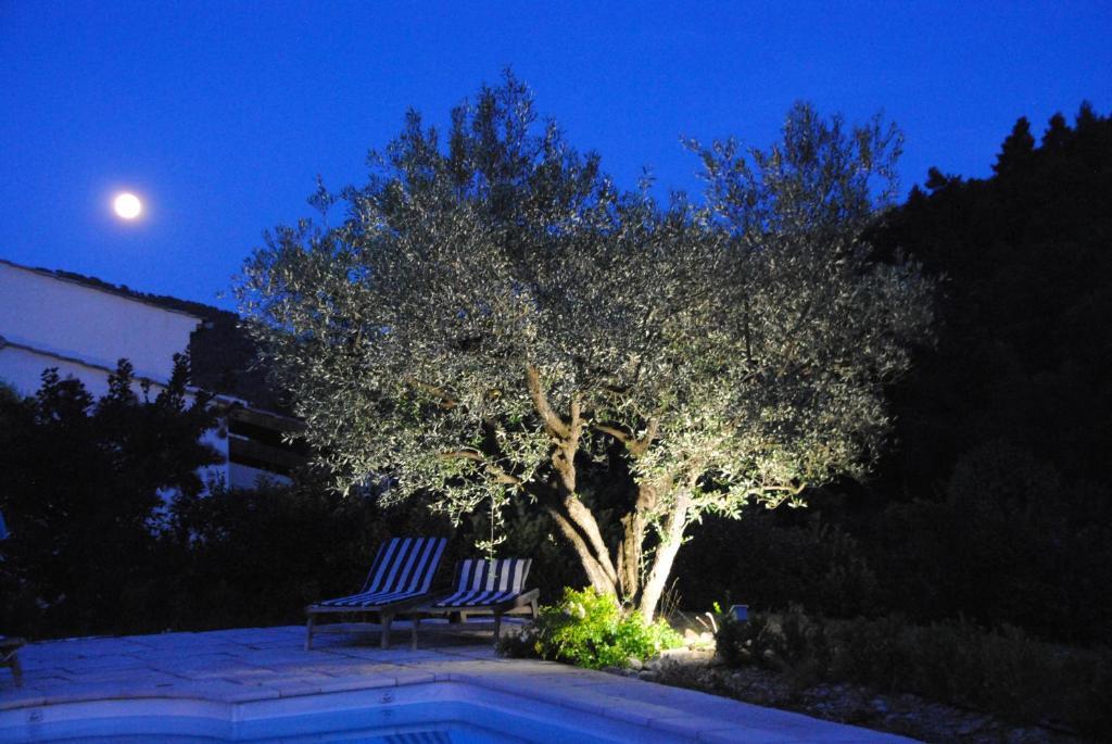 La Serenade Buis-les-Baronnies Exterior photo