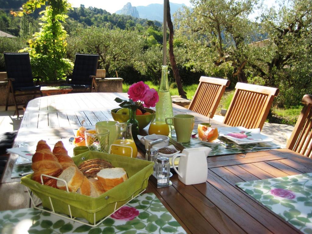 La Serenade Buis-les-Baronnies Exterior photo