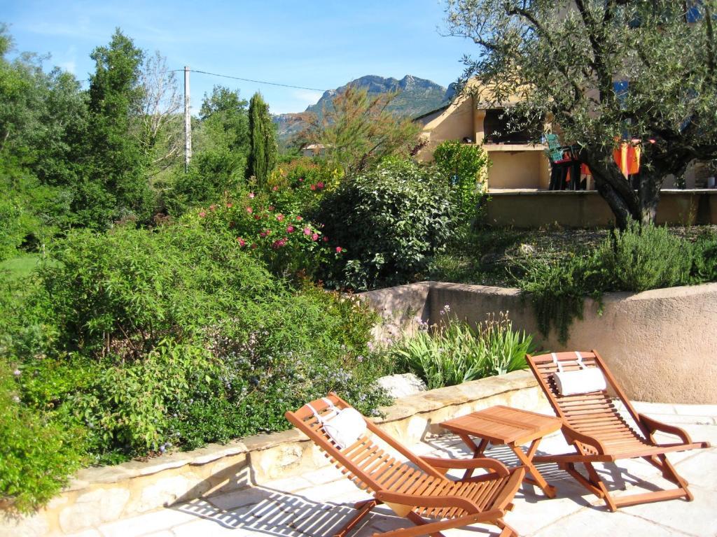 La Serenade Buis-les-Baronnies Exterior photo