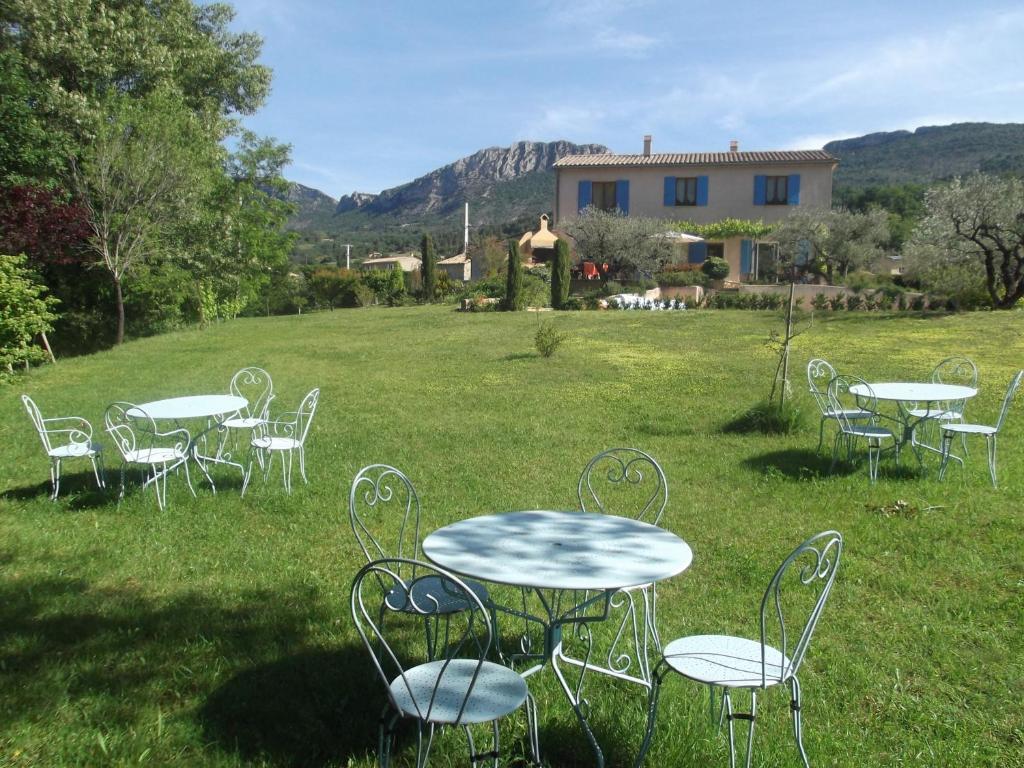 La Serenade Buis-les-Baronnies Exterior photo